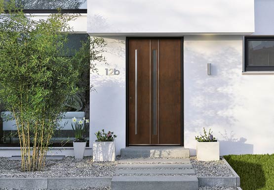 Voordeur met een keramisch Art-Corten deurpaneel uit de serie Exclusief van POLYTEC Nederland